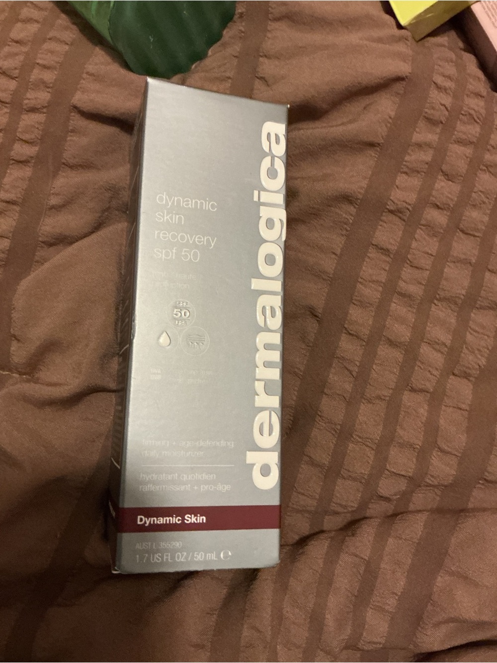 dermalogica Dynamic Skin Recovery SPF 50 - Silver with Maroon Accent